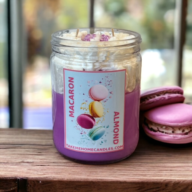 Almon Macaron whipped cream candle