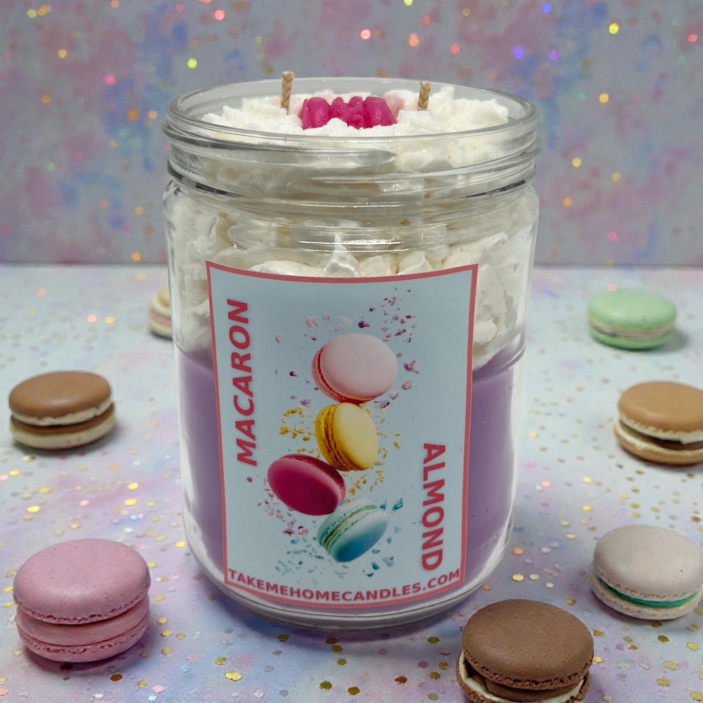 Almon Macaron whipped cream candle